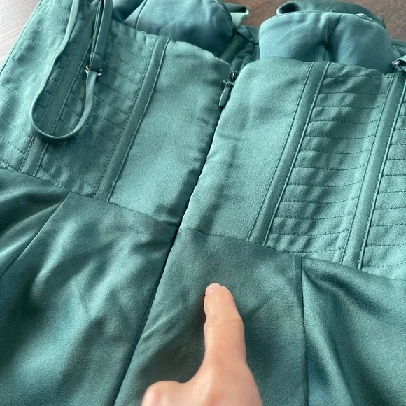 House of CB green Charmaine dress - Picture 6 of 6